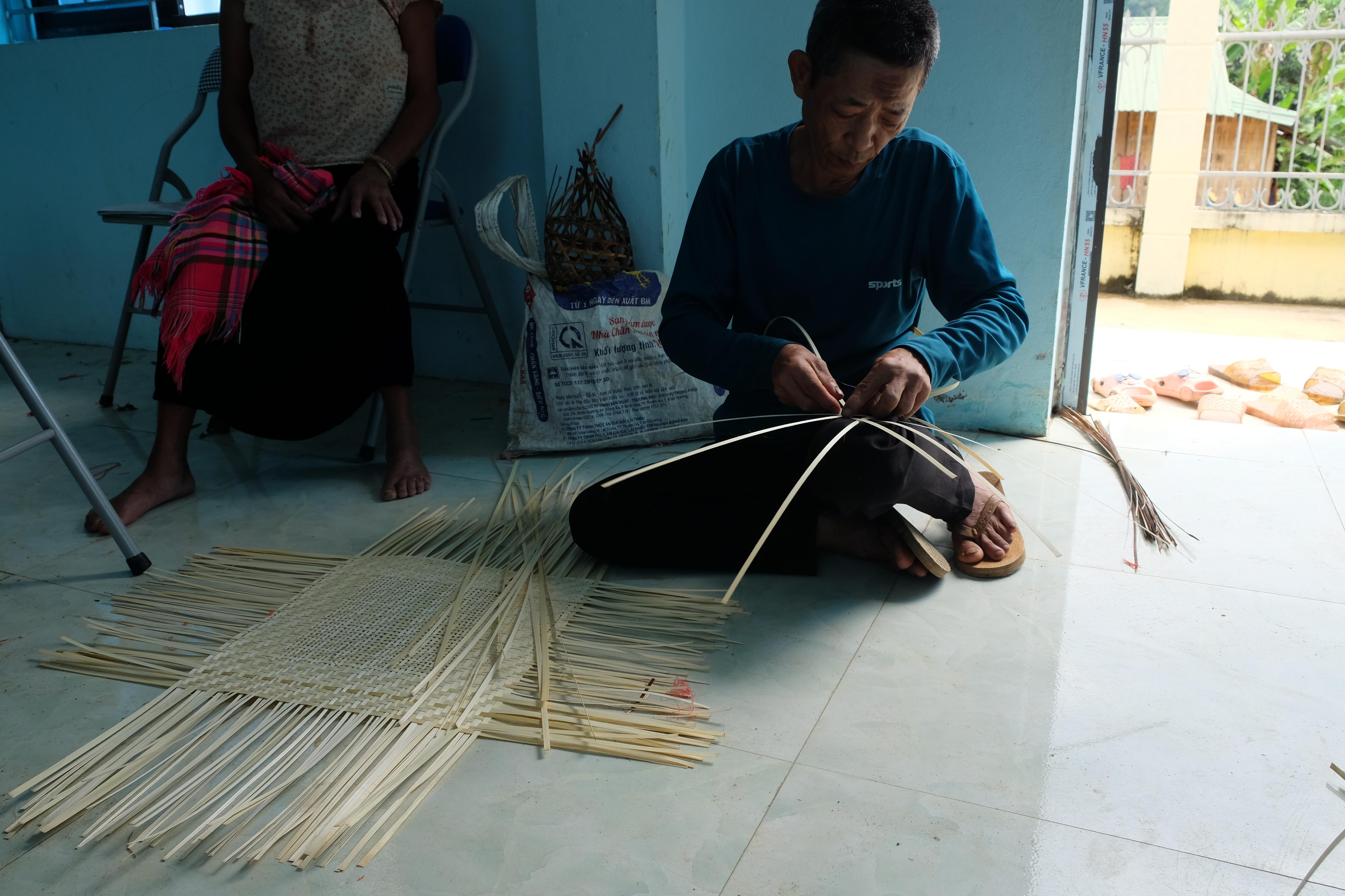 Nghề thủ công đan lát
