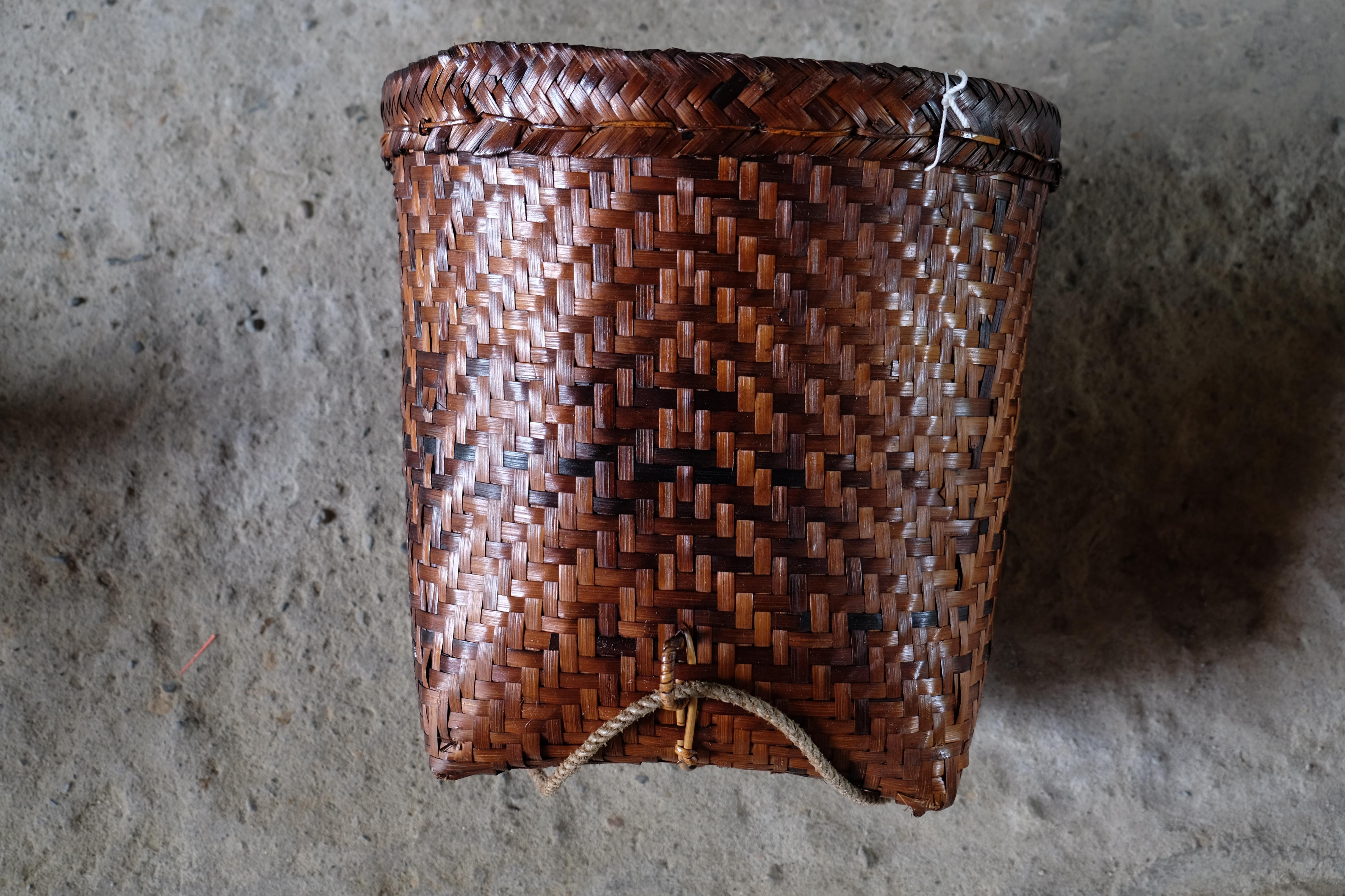 Gùi mắt dày - loại to