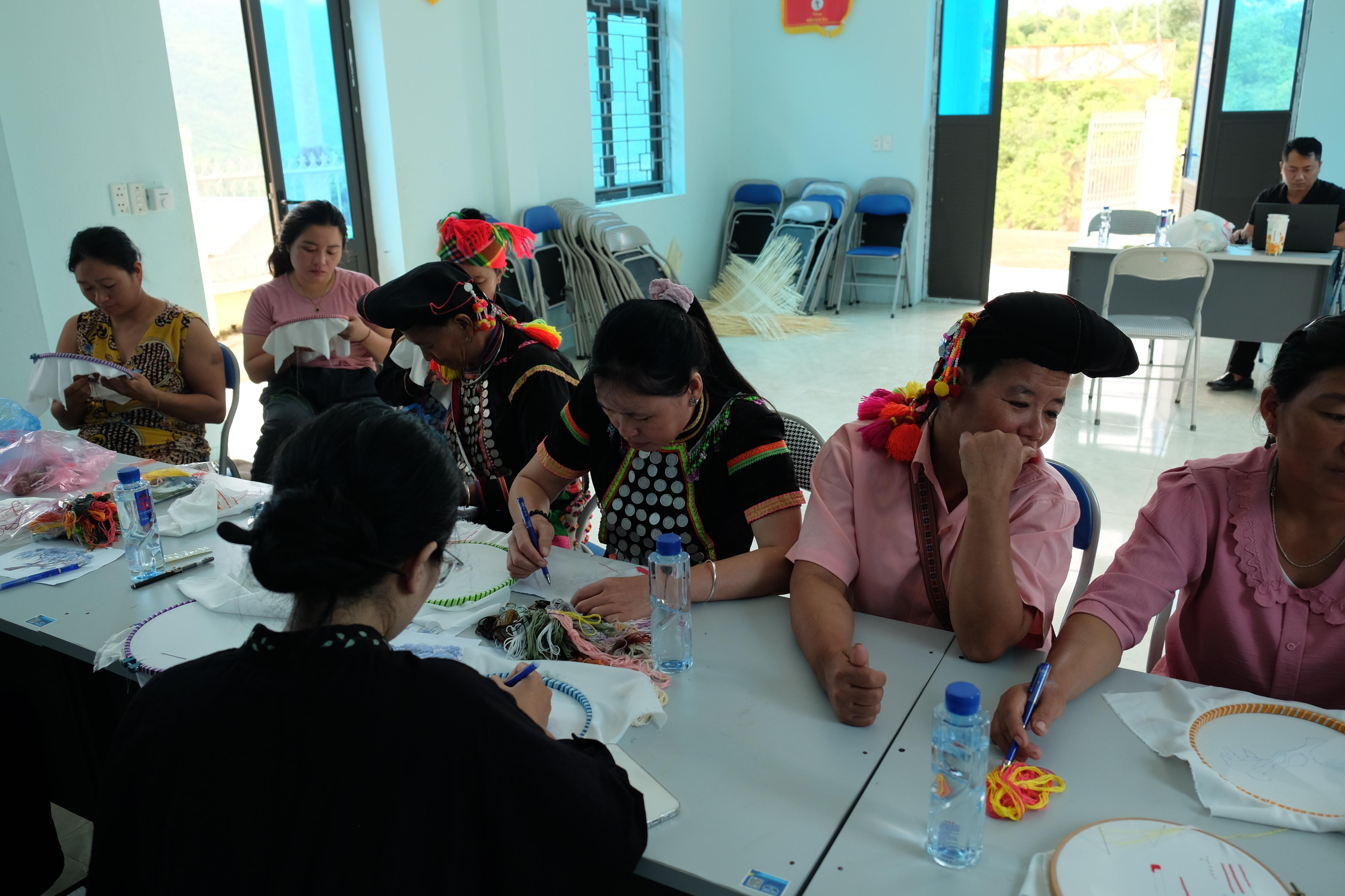 Lớp đào tạo nghề - 8